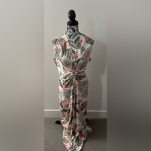 IMAN Black and White Patterned Dress - Picture 2 of 8